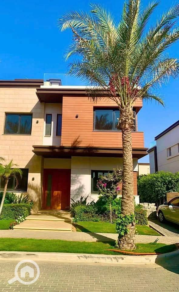 7 FB_IMG_1760822518184. jpg