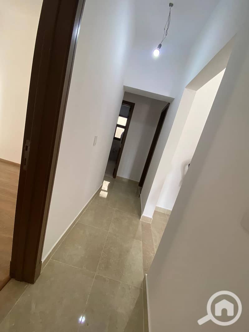 7 cacbdfee-381a-4833-a6f5-0d7b1c43410b. jpeg