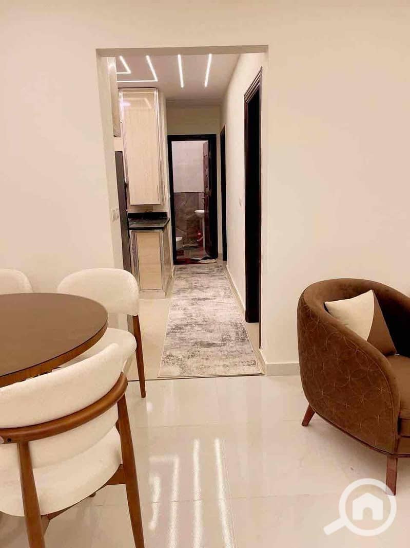 5 34fec52a-d708-485d-8f78-3a6e5428696c. jpg