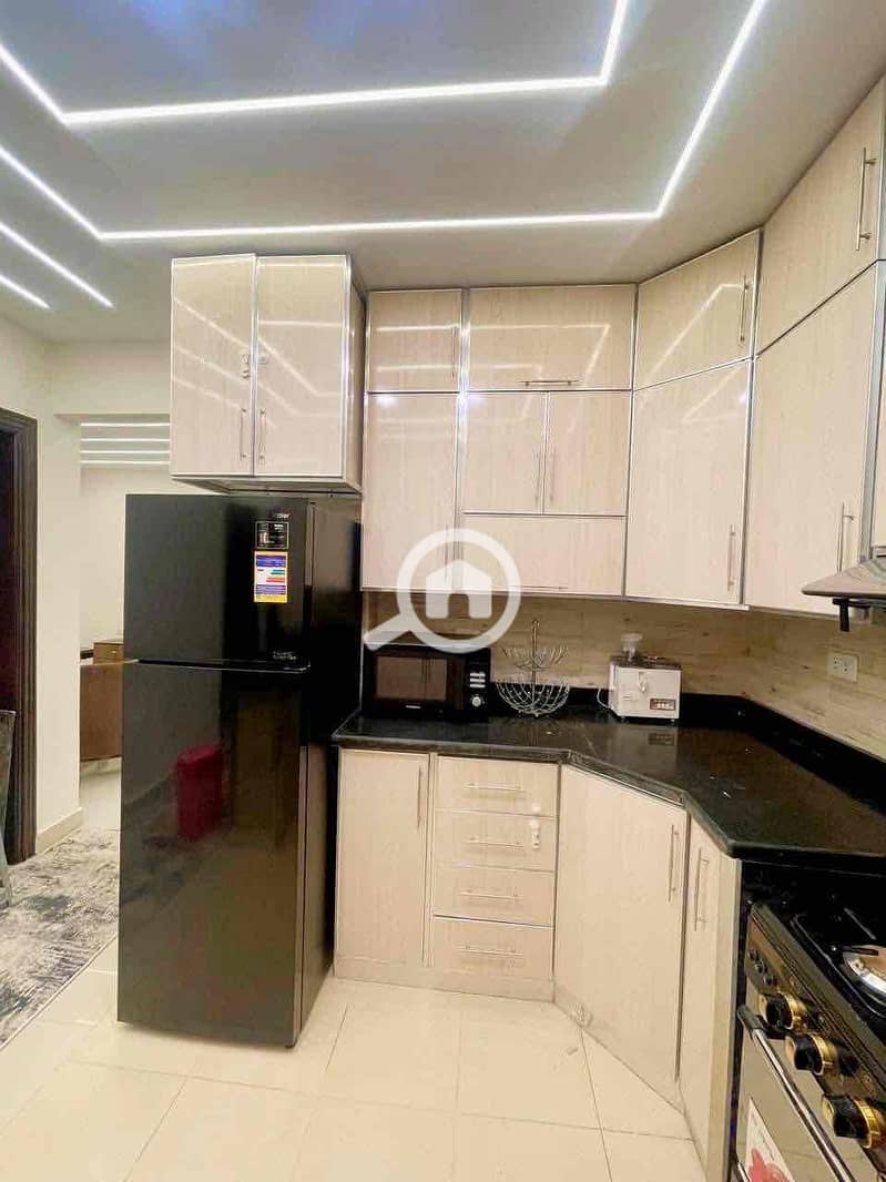 11 2c3f4ac0-81da-48c7-9eb2-845e5ef72198. jpg