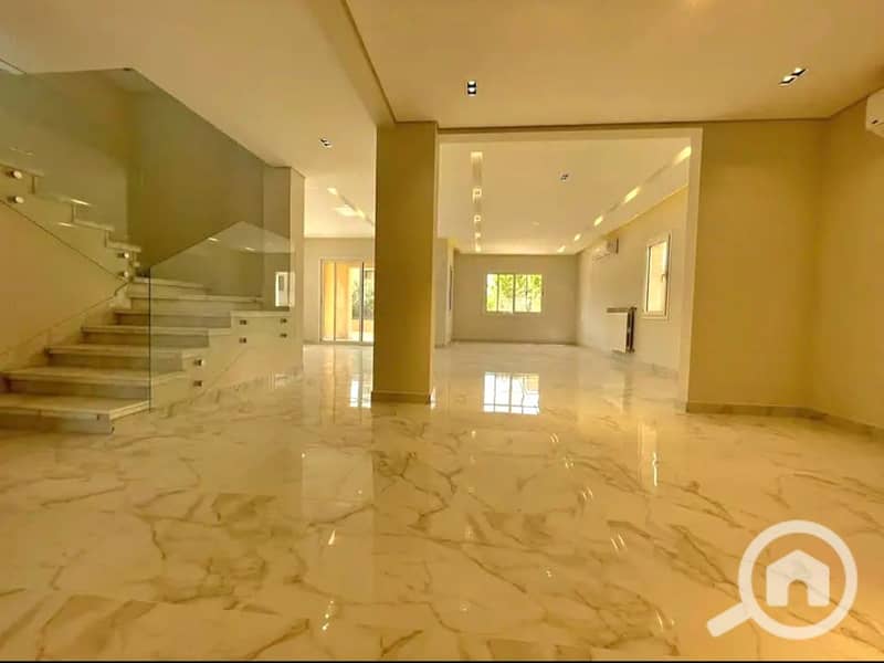 4 Screenshot_20251019_005533_Facebook. jpg