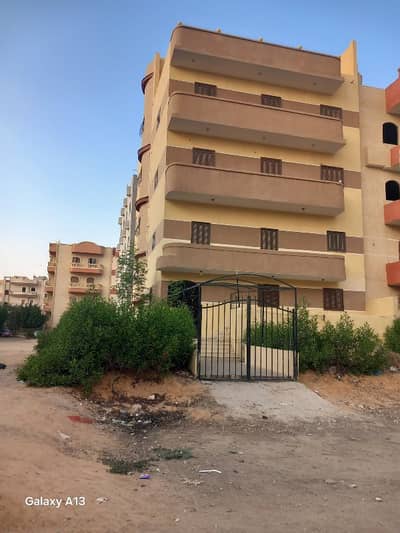 أرض سكنية  للبيع في العاشر من رمضان، الشرقية - بيت للبيع