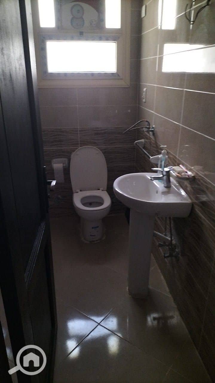 3 WhatsApp Image 2025-10-19 at 10.33. 37_5ff52c35. jpg