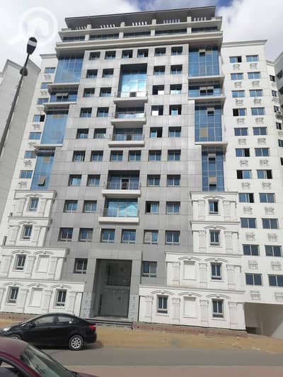 3 Bedroom Flat for Sale in Katameya, Cairo - بكمبوند سما القاهرة وجهه على اكبر جاردن بدائرى المعادى مباشر