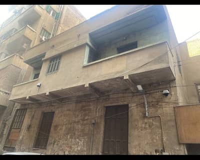 Residential Land for Sale in Dokki, Giza - فرصة استثمارية نادره عقار دورين مع الأرض بحديقة داخلية في الدقي