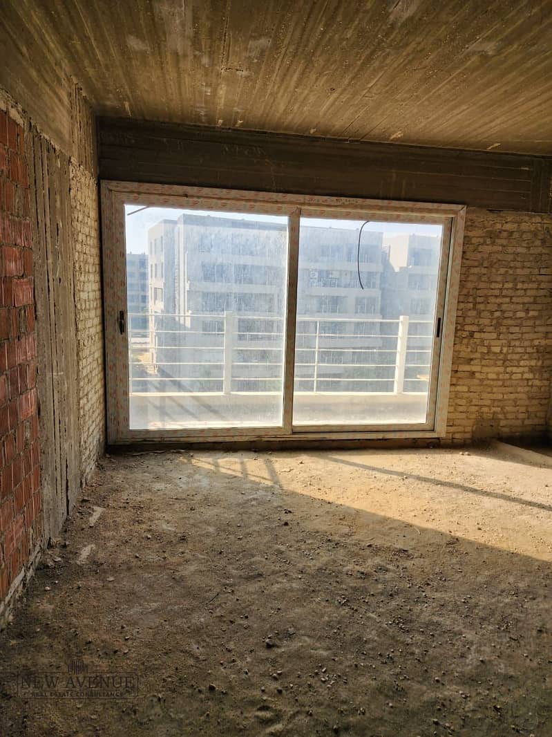 5 WhatsApp Image 2025-10-05 at 4.52. 26 PM (1). jpeg