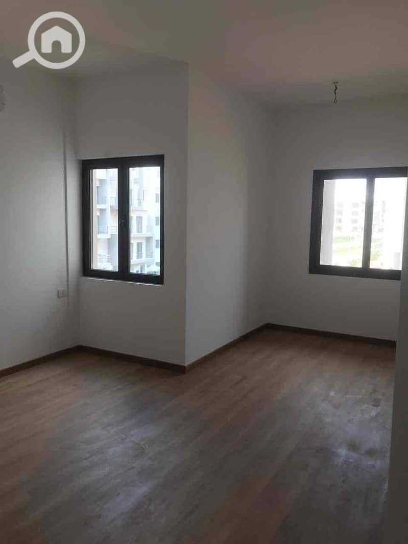 3 f79e7eee-76b0-412b-ad50-3e4e1e28d038. jpg