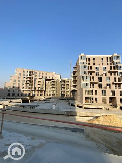 شقة 2 غرفة نوم للبيع في الشيخ زايد، الجيزة - IMG-20251019-WA0062. jpg
