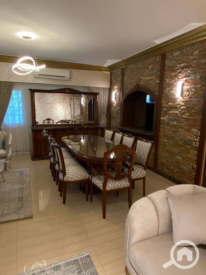 17 69080ccf-71dc-4280-b4b8-3e2a5f5e702a. jpeg