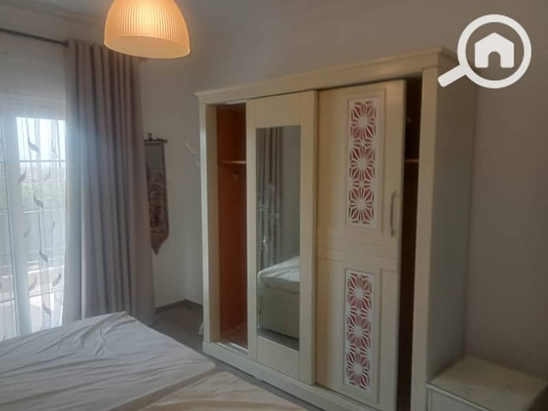 22 b029c353-f1d5-4a49-9df8-1bf0ca848f37. jpg