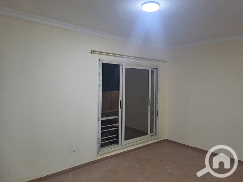 4 WhatsApp Image 2025-10-19 at 12.21. 46_4eb426ef. jpg