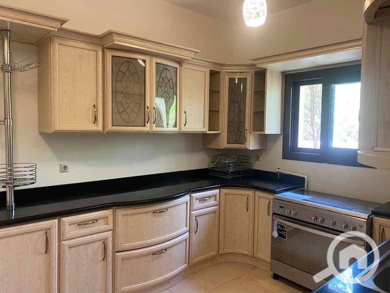 3 4f1872a9-75b5-4852-95eb-d2a1e714c93e. jpg