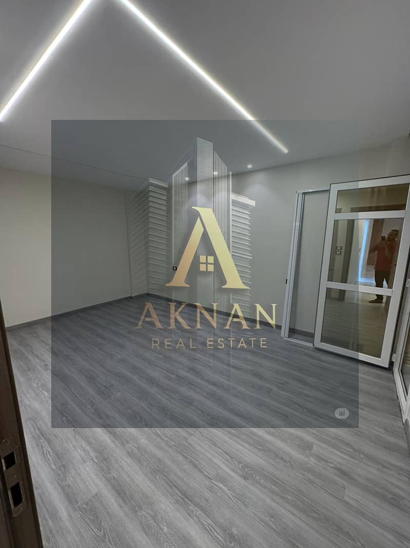 8 WhatsApp Image 2025-10-18 at 20.18. 56. jpeg