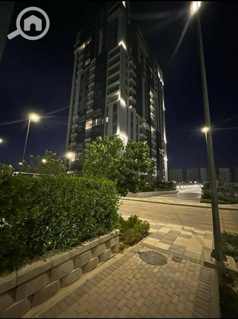 7 WhatsApp Image 2025-10-17 at 3.55. 39 PM (3). jpeg