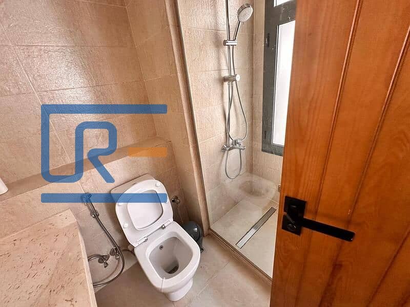 4 IMG-20250928-WA0032. jpg