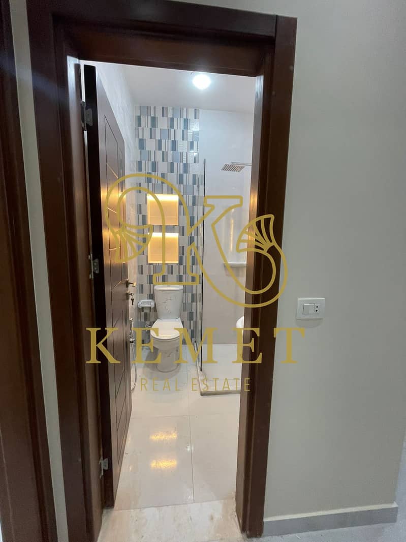 4 WhatsApp Image 2025-10-13 at 12.02. 17 PM (26). jpeg