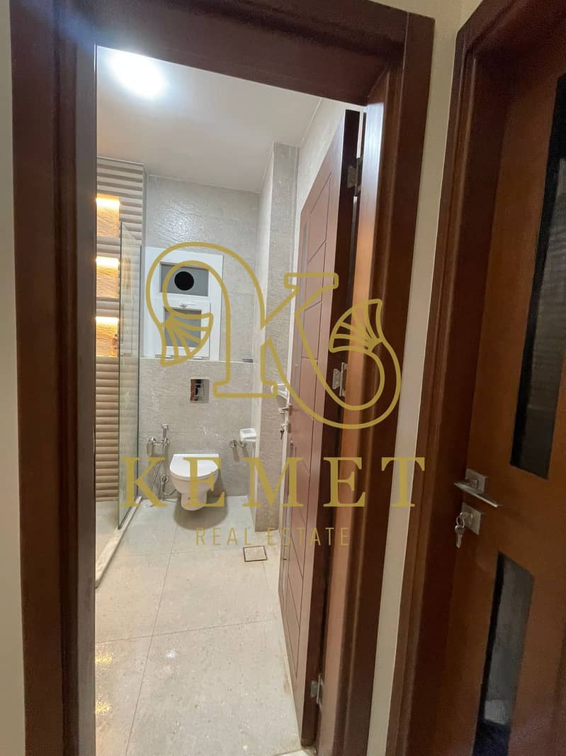 22 WhatsApp Image 2025-10-13 at 12.02. 16 PM (1). jpeg