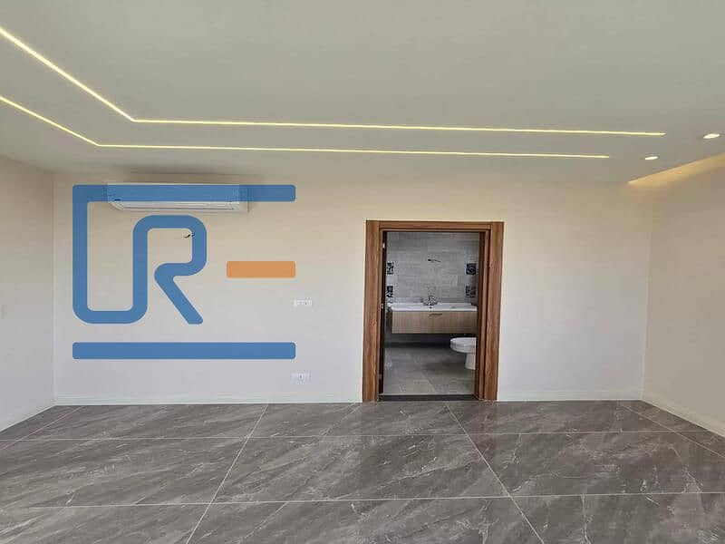 16 WhatsApp Image 2025-09-14 at 4.25. 51 PM (2). jpeg