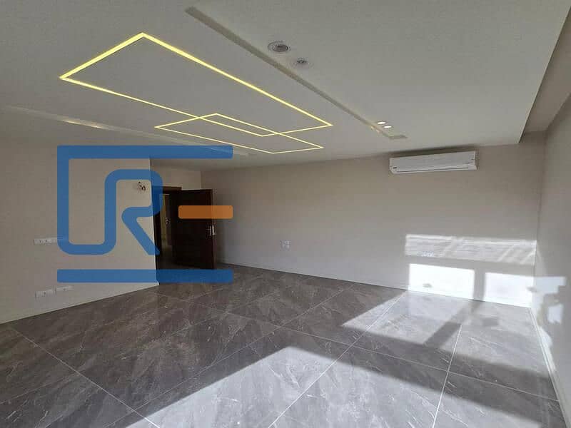 21 WhatsApp Image 2025-09-14 at 4.25. 53 PM (1). jpeg