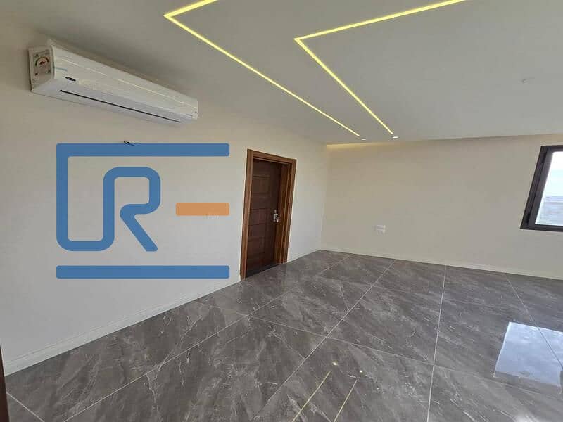 24 WhatsApp Image 2025-09-14 at 4.25. 54 PM. jpeg