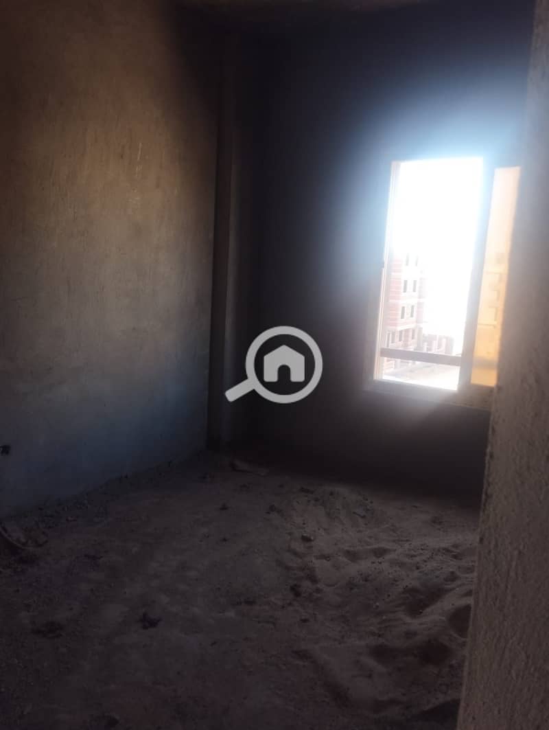 2 4e8f1e19-bf05-4113-876b-a695ead418df. jpeg