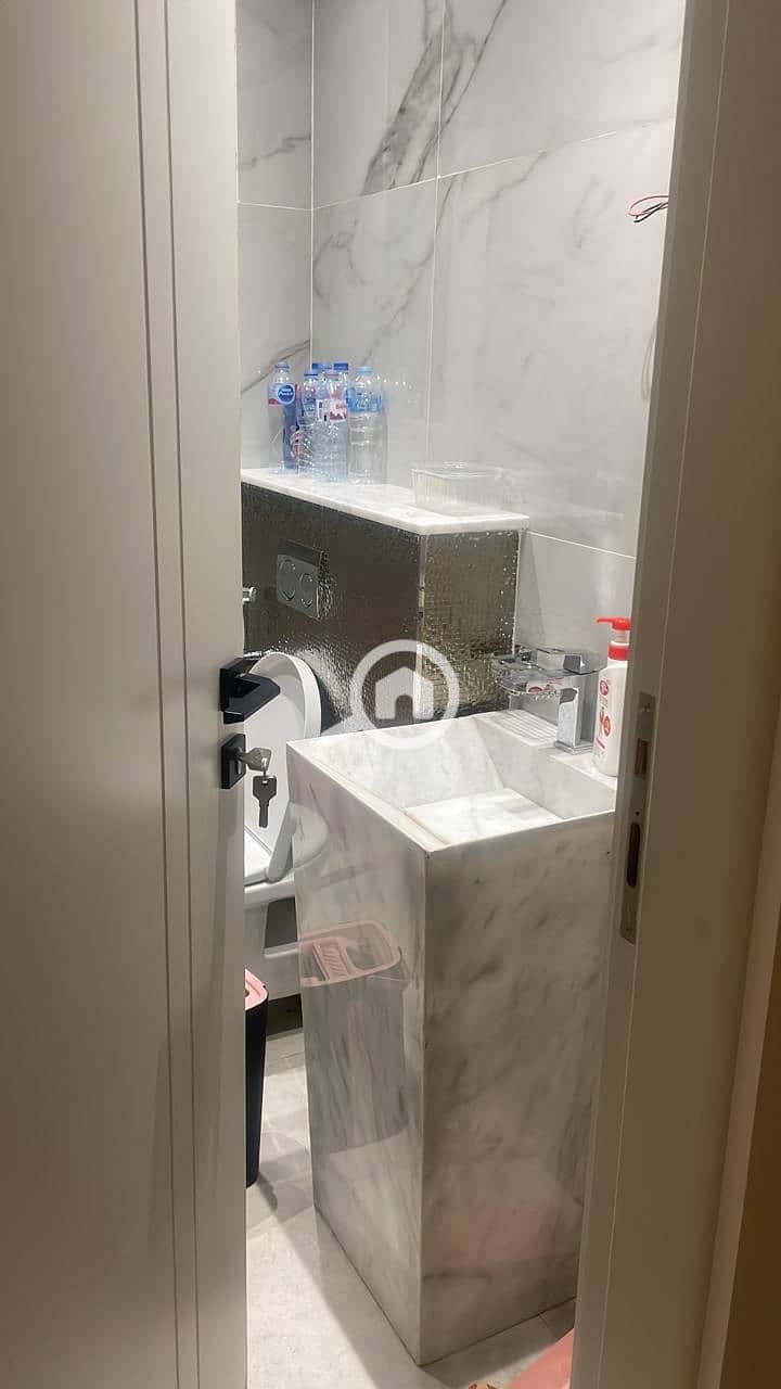 5 805364AC-D54D-4711-99D1-5EE6A927A275. jpeg