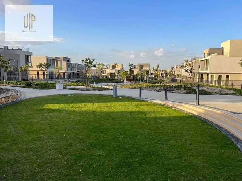 5 WhatsApp Image 2025-10-14 at 17.01. 36_9f854e68. jpg