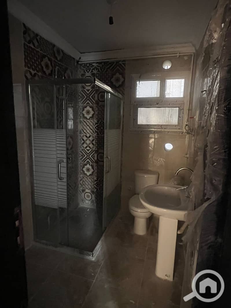 5 WhatsApp Image 2025-09-03 at 13.43. 46_1e2e87d4. jpg