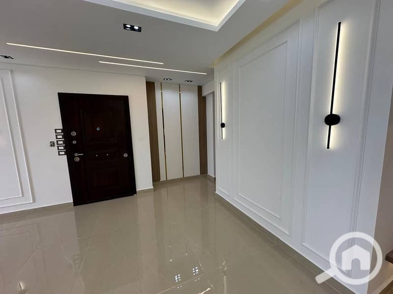 11 WhatsApp Image 2025-10-19 at 13.30. 40 (1). jpeg