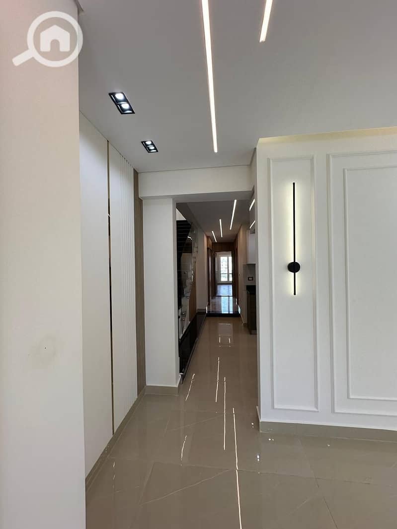 14 WhatsApp Image 2025-10-19 at 13.30. 41. jpeg