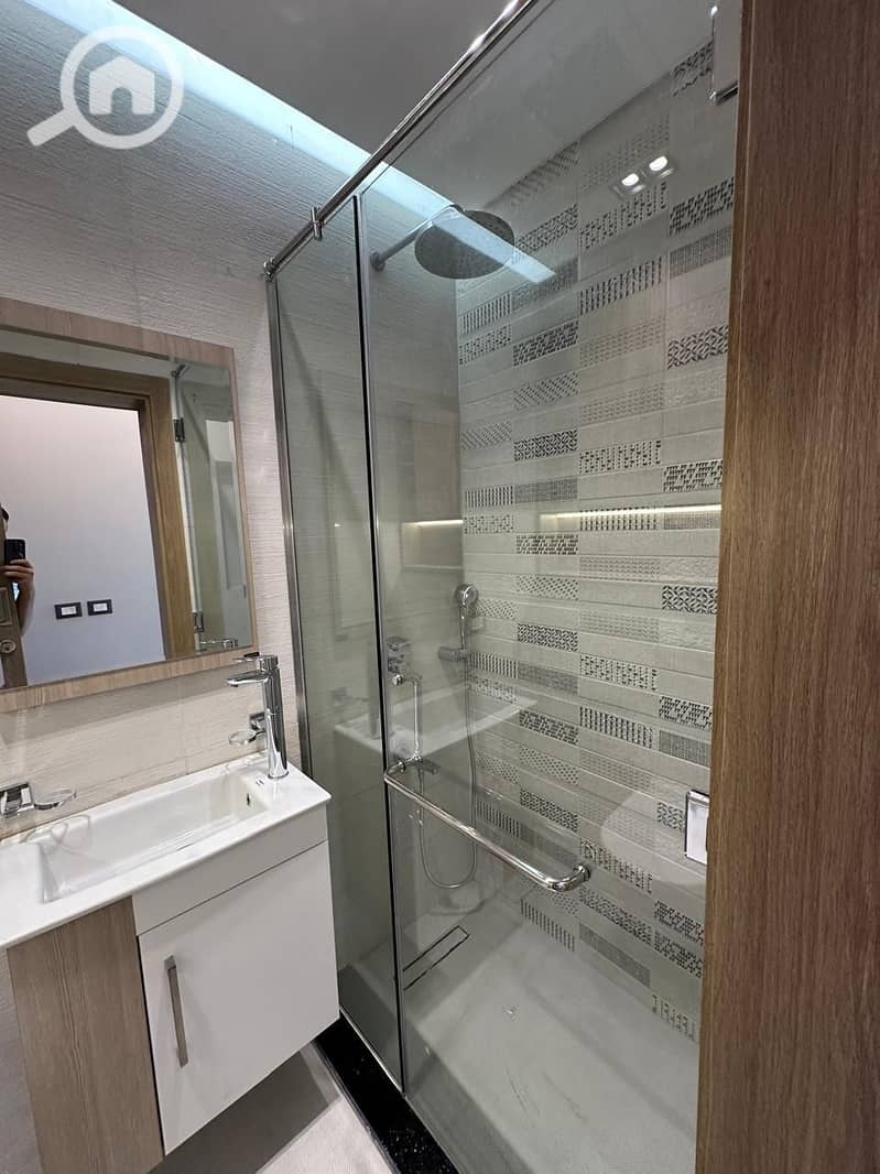 19 WhatsApp Image 2025-10-19 at 13.30. 43 (2). jpeg