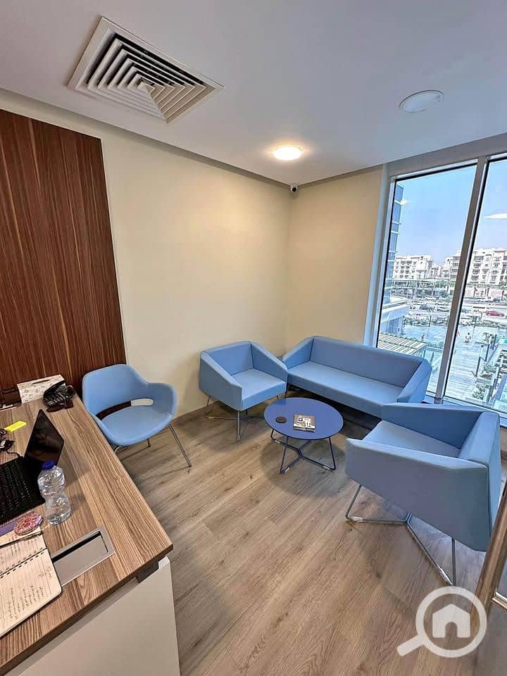 2 WhatsApp Image 2025-10-19 at 13.10. 17_02f36e8e. jpg