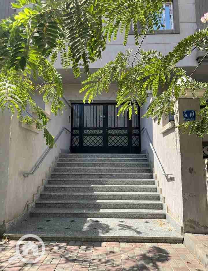 1000129765. jpg 1000129765. jpg