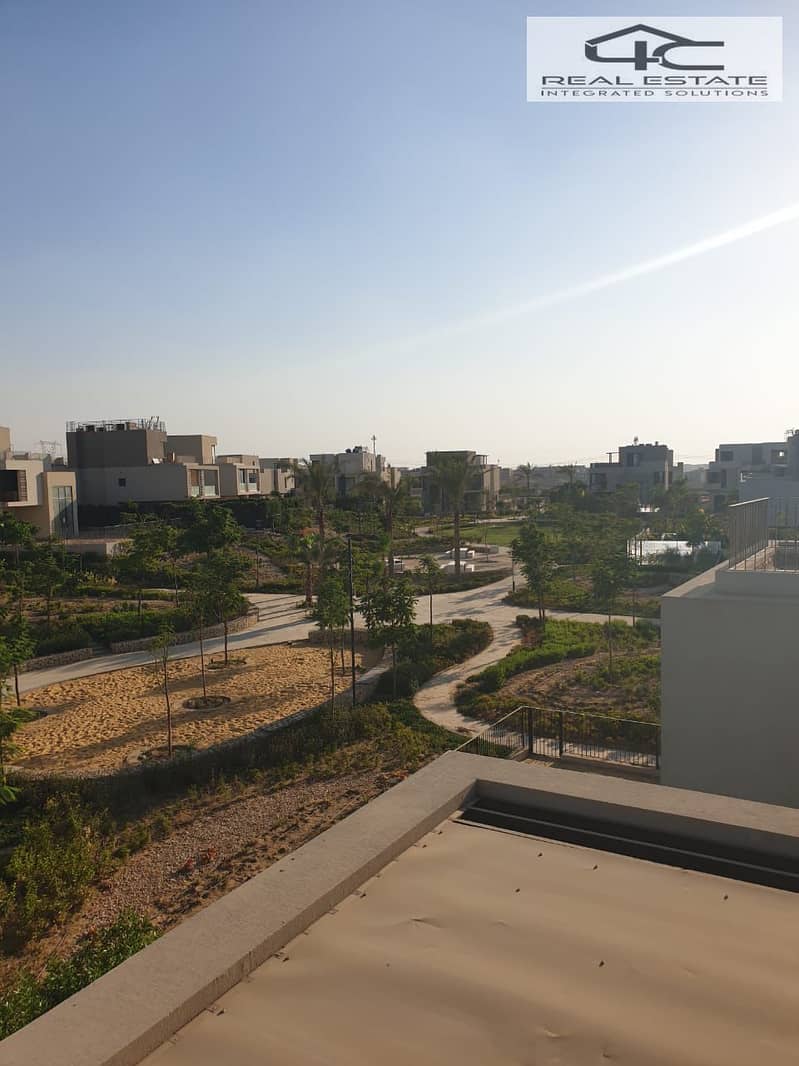 8 WhatsApp Image 2025-10-15 at 04.49. 56_fea9e469. jpg