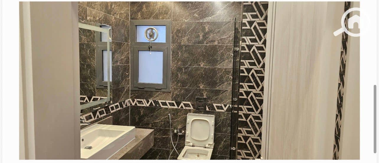 7 WhatsApp Image 2025-10-19 at 1.53. 41 PM (4). jpeg