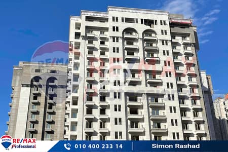 3 Bedroom Flat for Sale in Moharam Bik, Alexandria - 1. jpg
