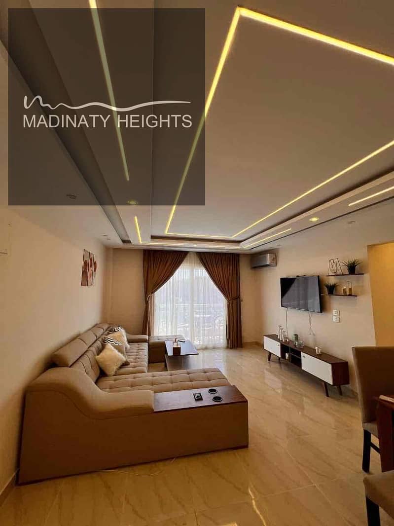 2 25eea5a1-da04-40a0-9d86-a0df33ad1531. jpg