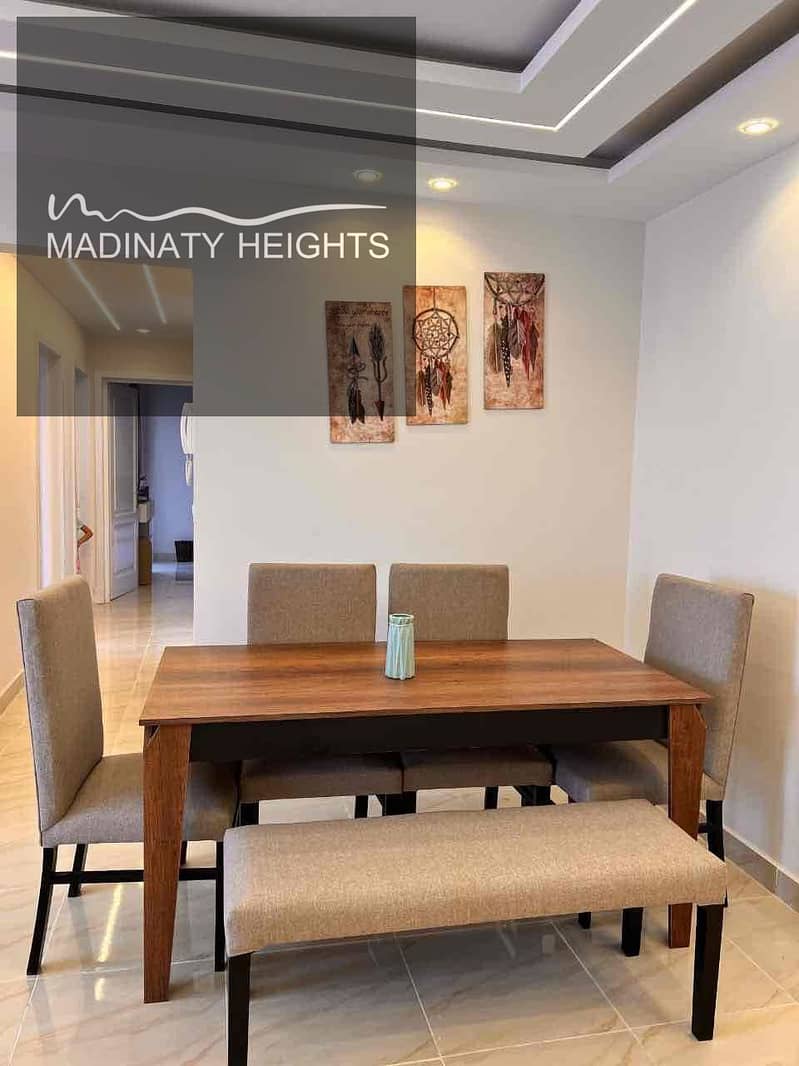 3 97c942e9-f907-4614-8eed-e84ae37f779f. jpg