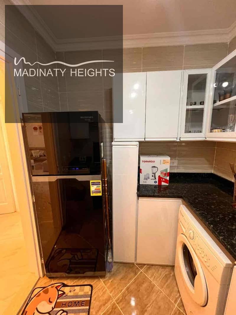 8 6411b093-ddbd-438e-beb8-41165243a8c1. jpg