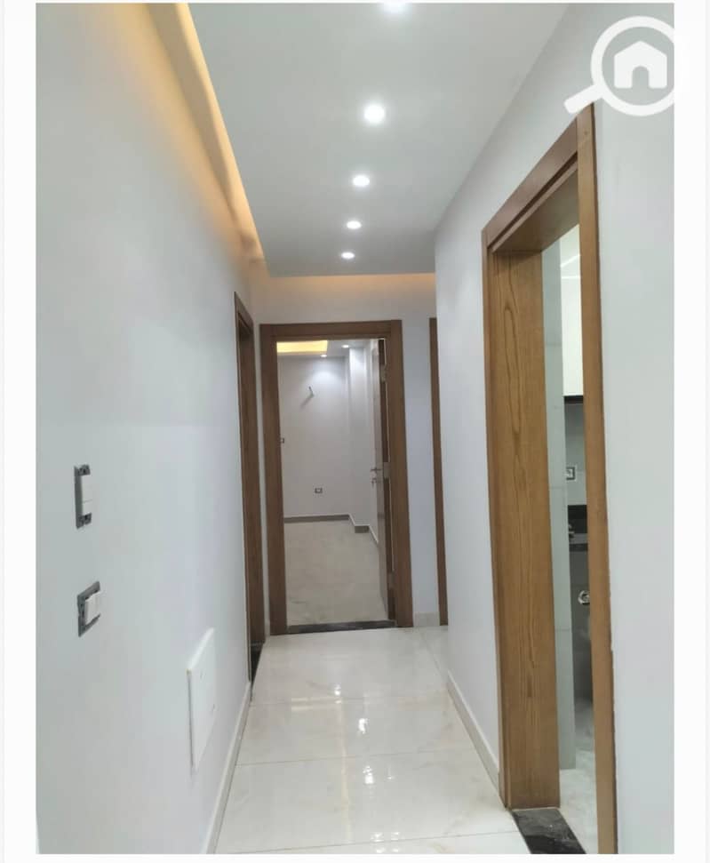 7 WhatsApp Image 2025-10-19 at 1.56. 50 PM (1). jpeg