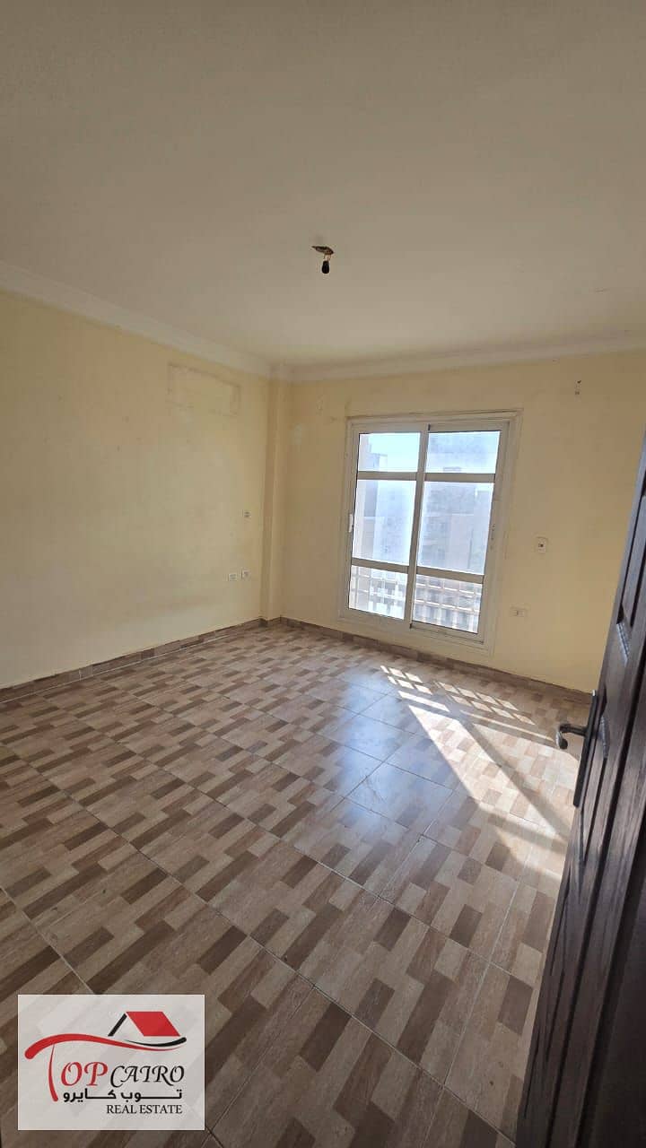 5 WhatsApp Image 2025-10-09 at 11.35. 37 AM (2). jpeg