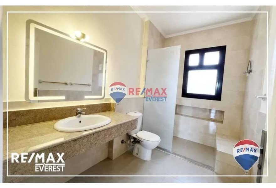 7 4db611b1-eae5-4573-8ccb-b0ab7fa1c729. jpg