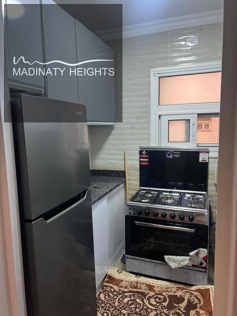 6 33b26abc-79a3-49a5-b8b2-bcb8e56e04f2. jpg