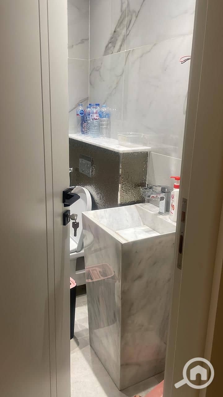 6 IMG-20251019-WA0050. jpg