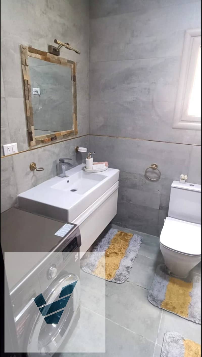 5 9c38837d-c0da-4a5f-b8fb-4b3daea15867. jpg