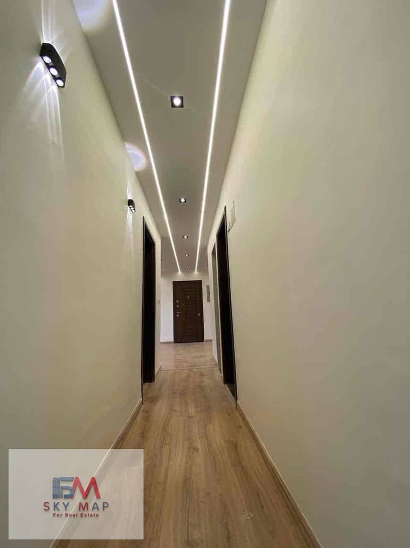 28 571ef56b-3a19-4513-95ce-c8cd5bed1974. jpg