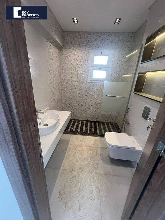 5 _files_WhatsApp Image 2025-10-12 at 3.41. 47 AM. jpeg