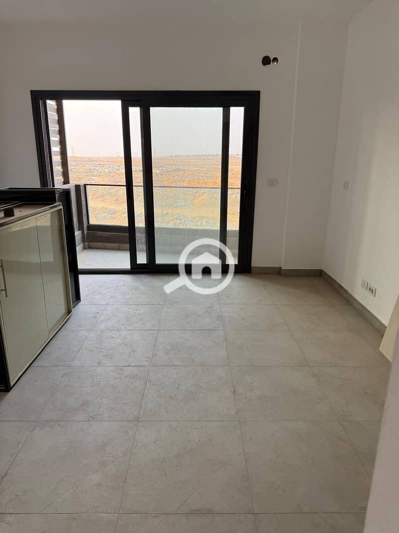 8 16211bbc-6c2d-478f-8b88-68e7badb65d4. jpg