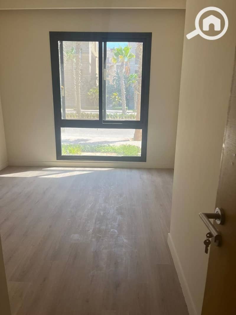 2 WhatsApp Image 2024-09-26 at 10.44. 51_51969268. jpg