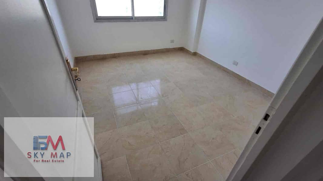 13 d391a78b-93cc-4ff2-a39f-a94232c8f1d7. jpg